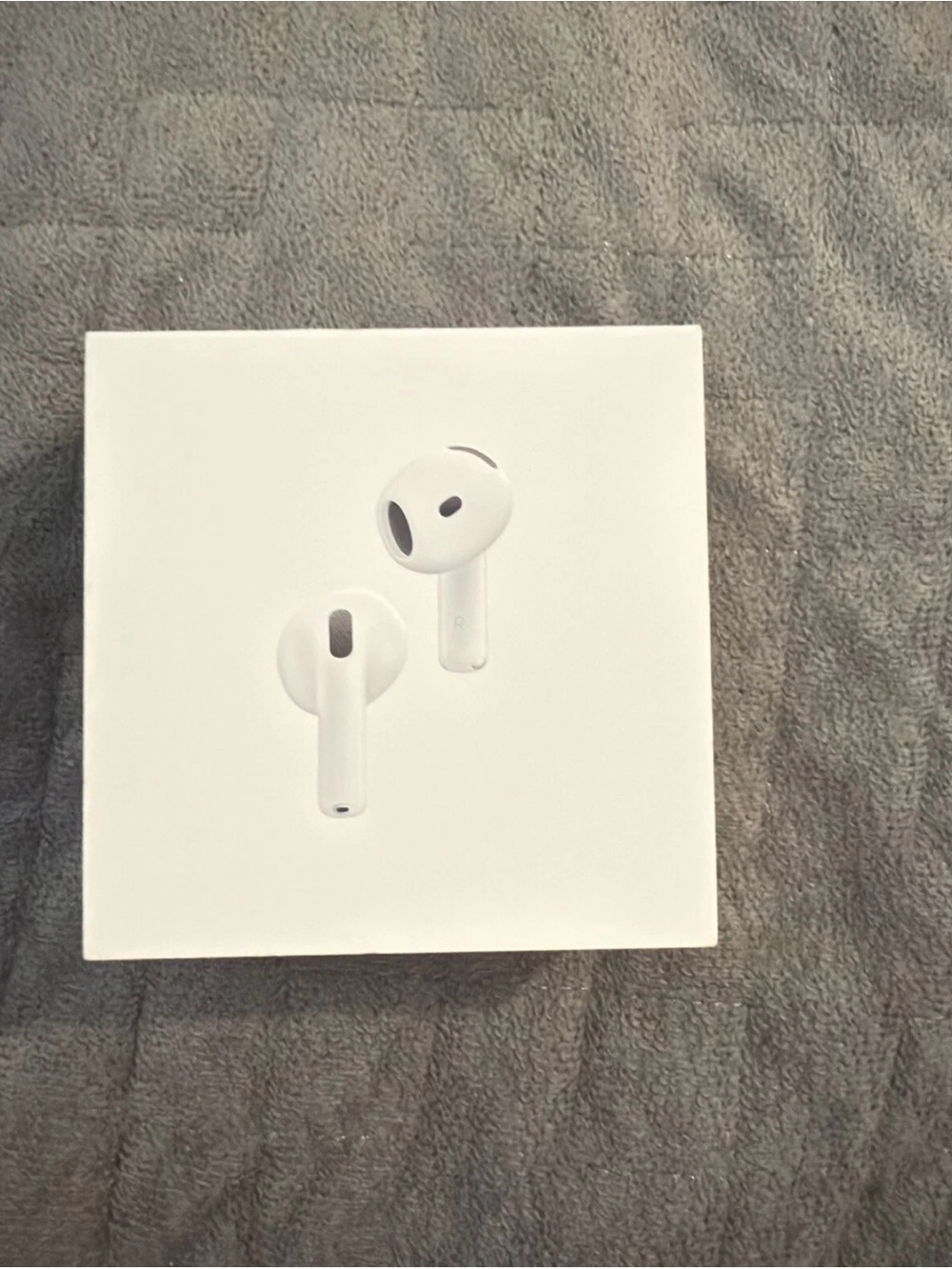 AirPods 4th gen (BRAND NEW)